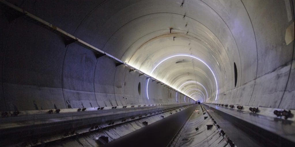 Virgin’s Hyperloop One Will Solve All Your Traffic Problems