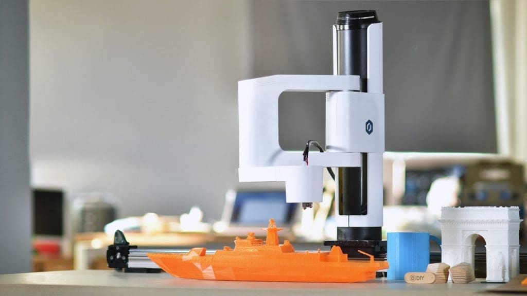 This Robot Arm can 3D Print & Solder Anything For You