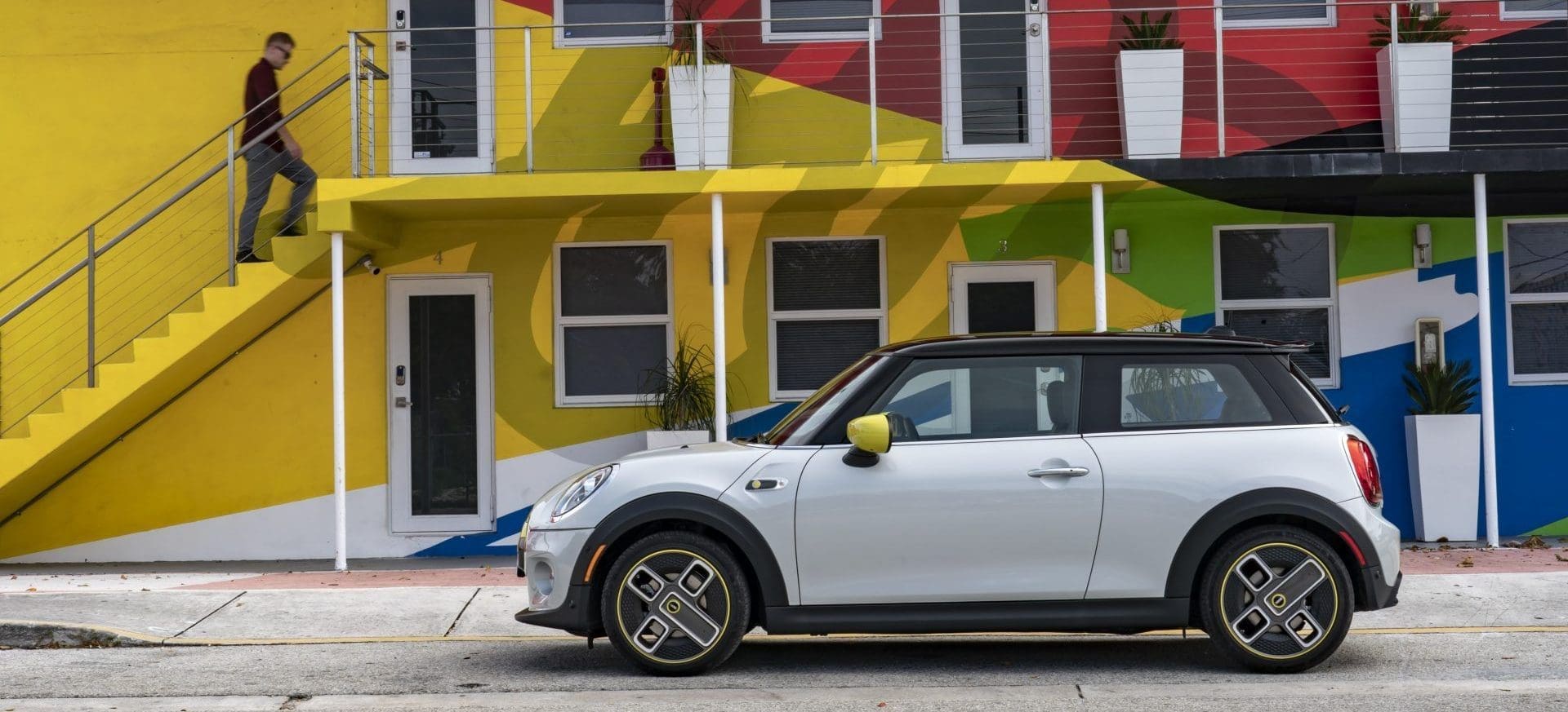 The All Electric MINI Hatch First Edition Is Finally Coming To New Zealand