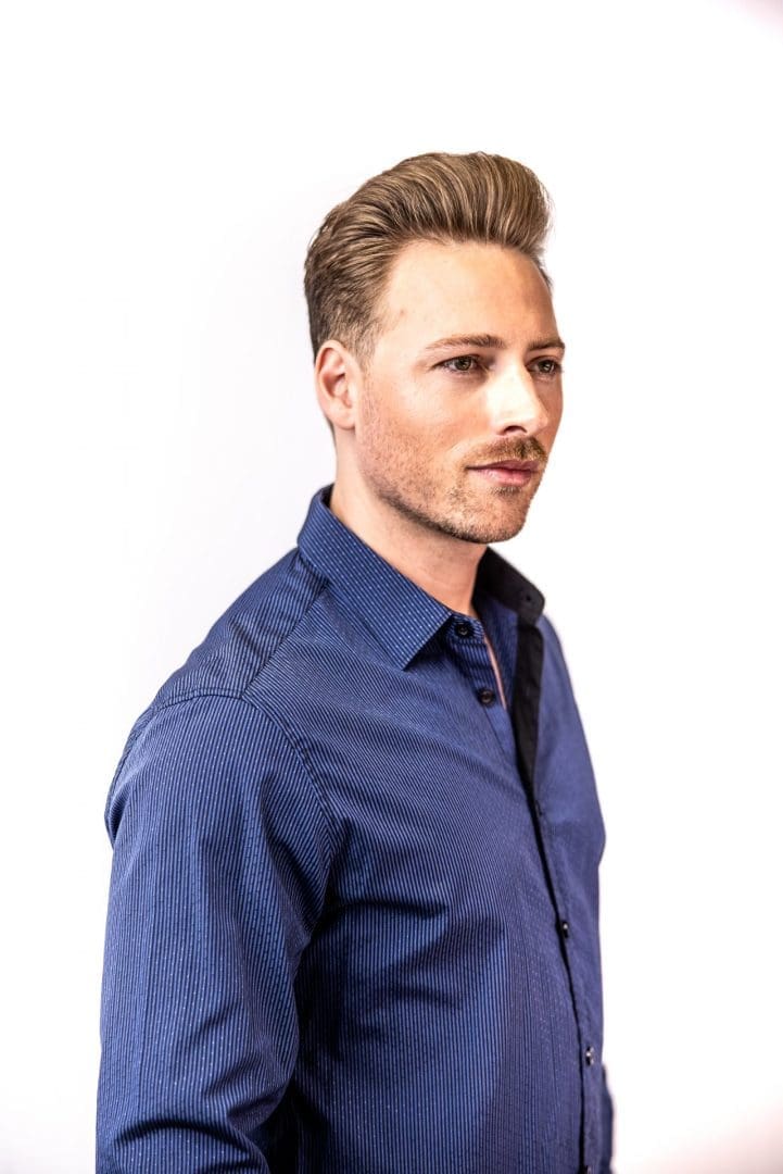 m2-magazine-classic-pompadour