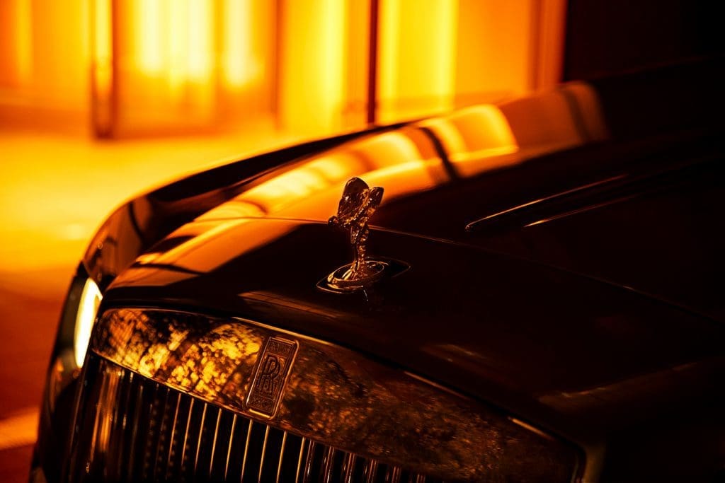 m2-kengo-kuma-rolls-royce-dawn-spirit-of-ecstacy