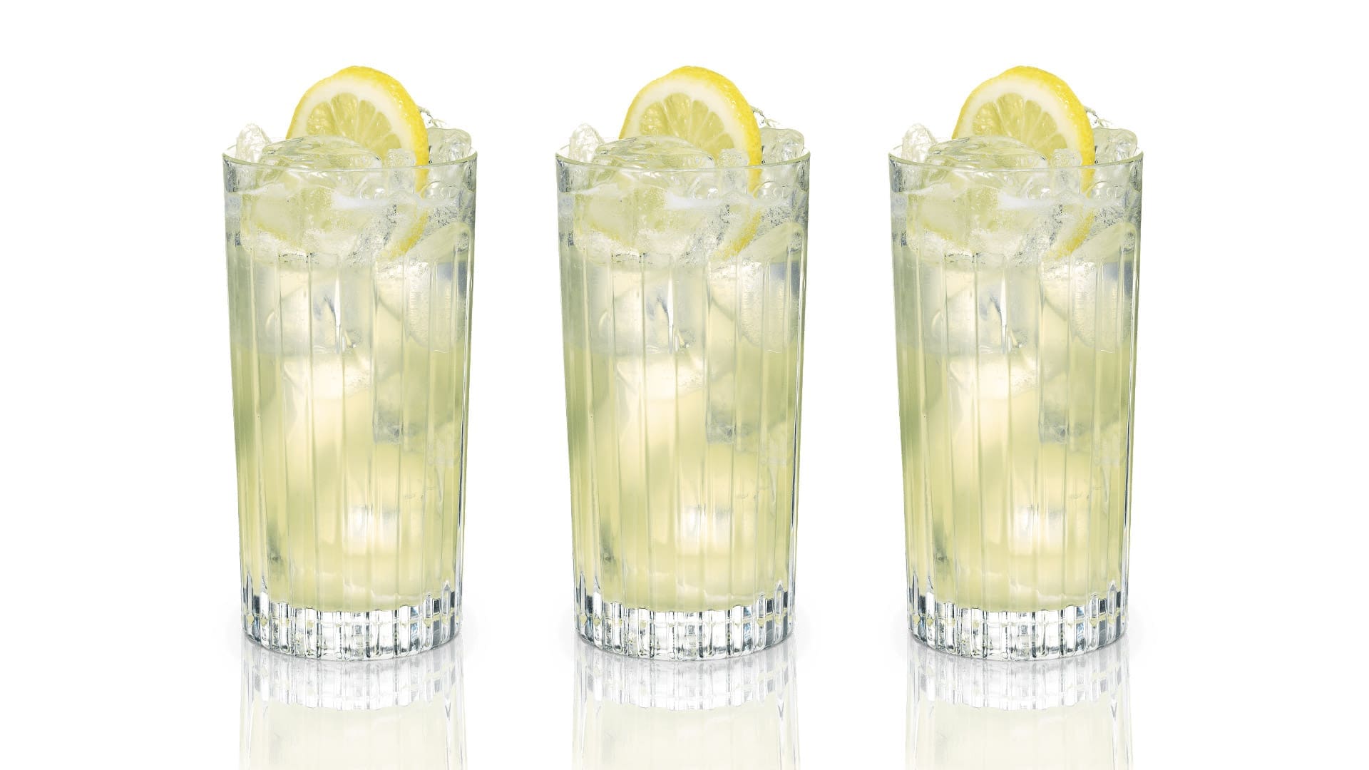 Every Gin Lover Should Know How To Make The Tom Collins