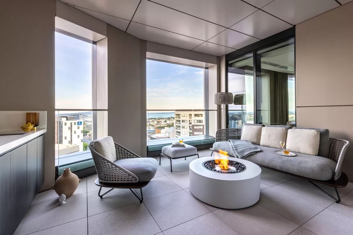 Pinnacle Tower At Cordis, Big In The Details