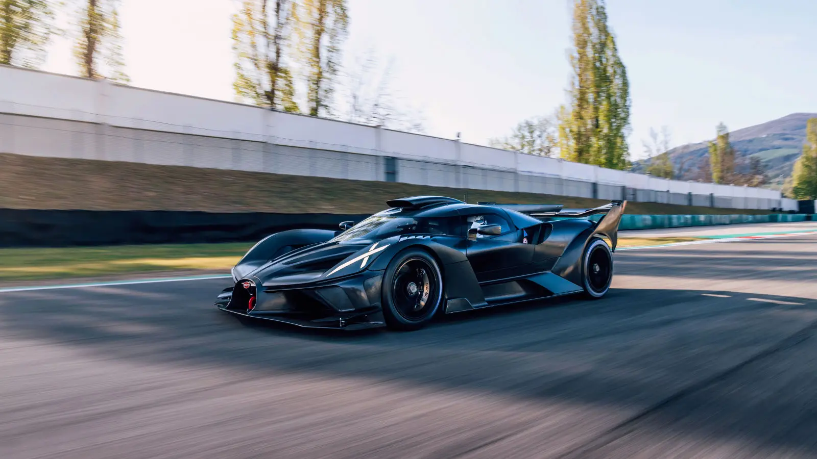 Bugatti Bolide: The Ultimate Track-Only Weapon from Molsheim