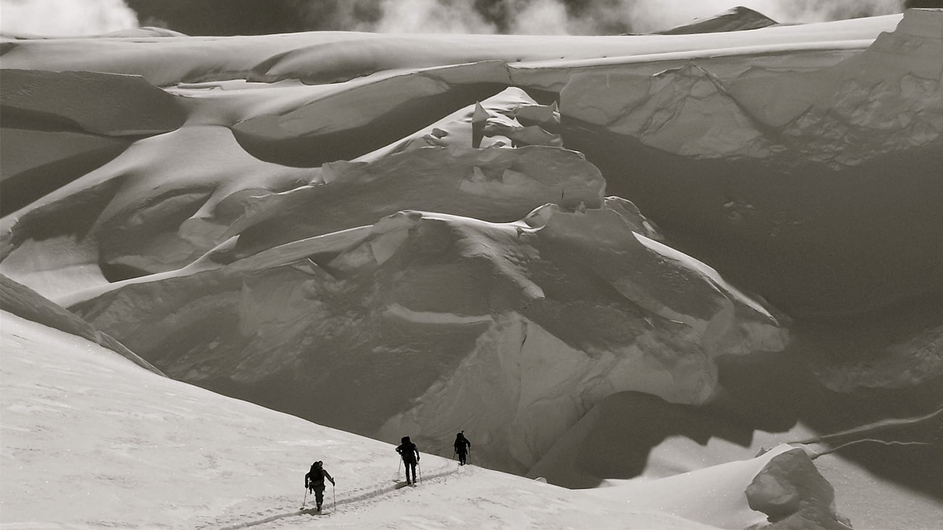 4 Strategies to Overcome Challenges and Keep Moving Forward in Business